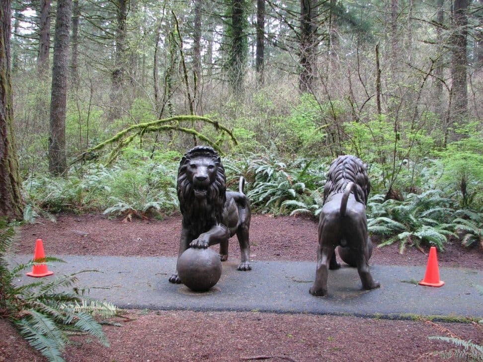 Bronze lion statues path