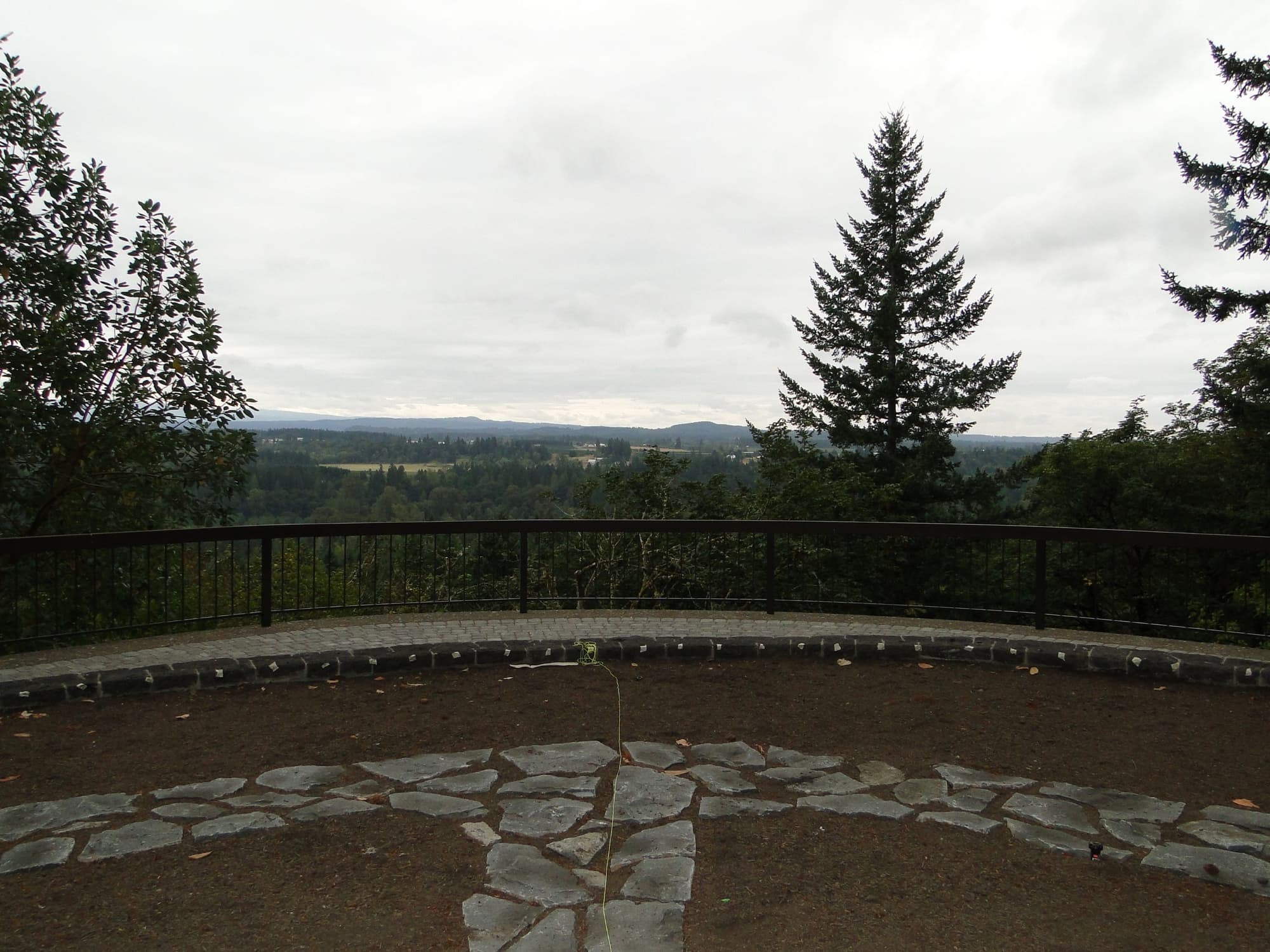 Curved overlook railing valley